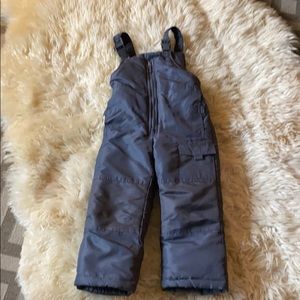 Snow Pants (sm/4 yrs)